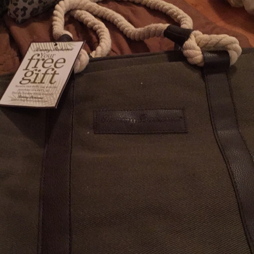 Tommy Bahama weekend bag